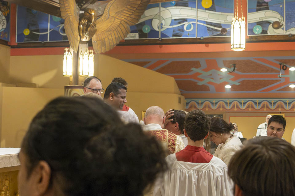 2026-StMary-EasterVigil (133 of 215).jpg